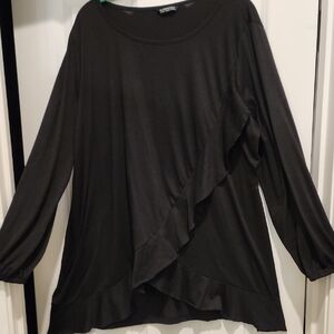 Bloomchic Black Long Sleeve Top With Flatteting Diagonal Ruffle Detail 1x